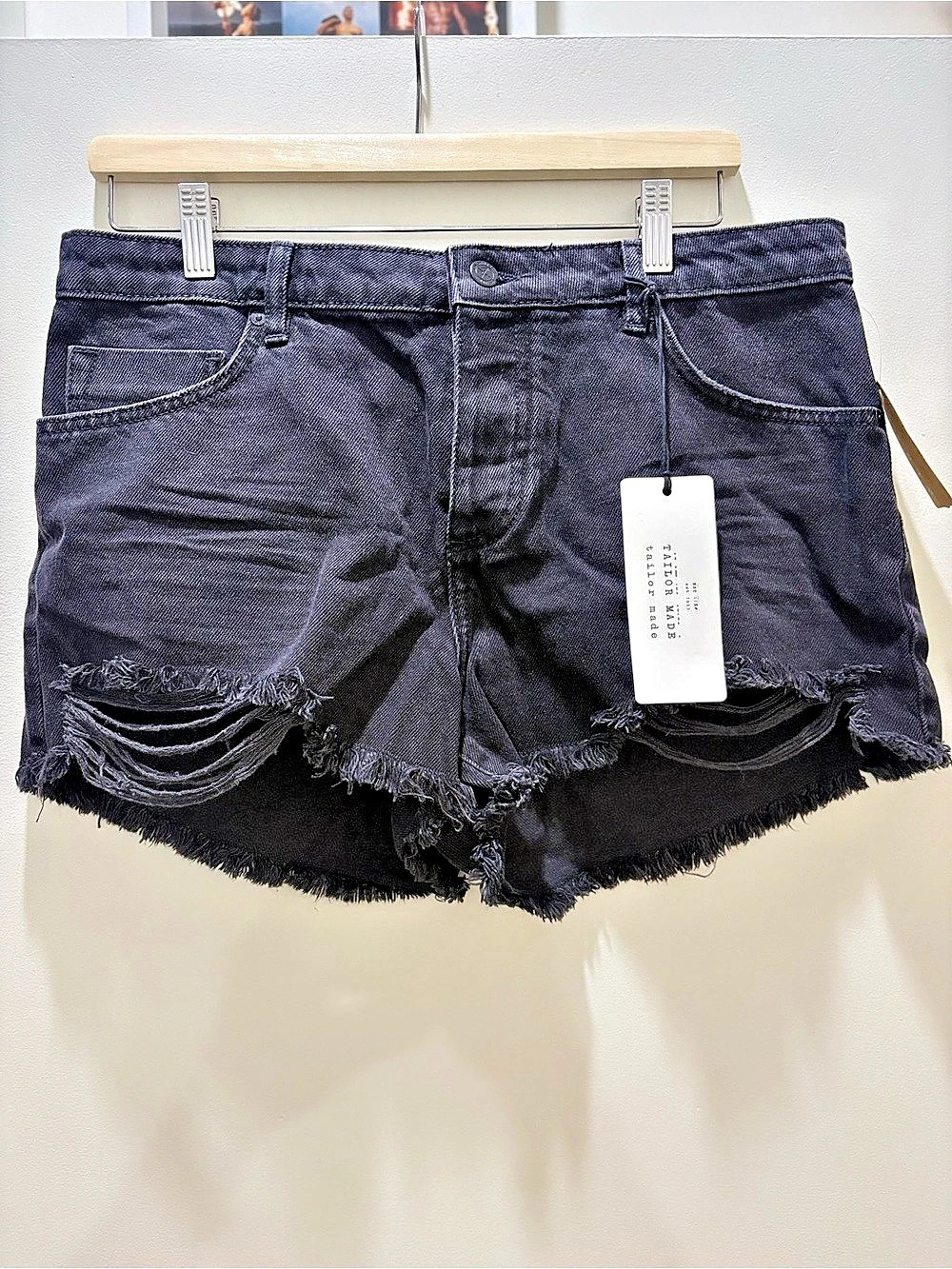 Tailor Made Women's Denim Low Slung Short Shorts NWT